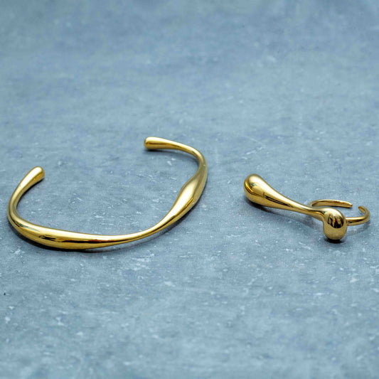 Linea Bangle